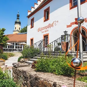 Otel Schlossgasthof Roesch, Blaibach